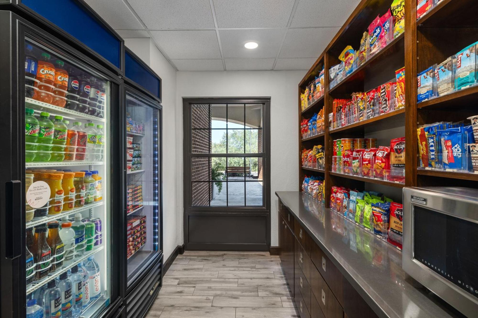 Four Points By Sheraton Greensboro Airport Extérieur photo