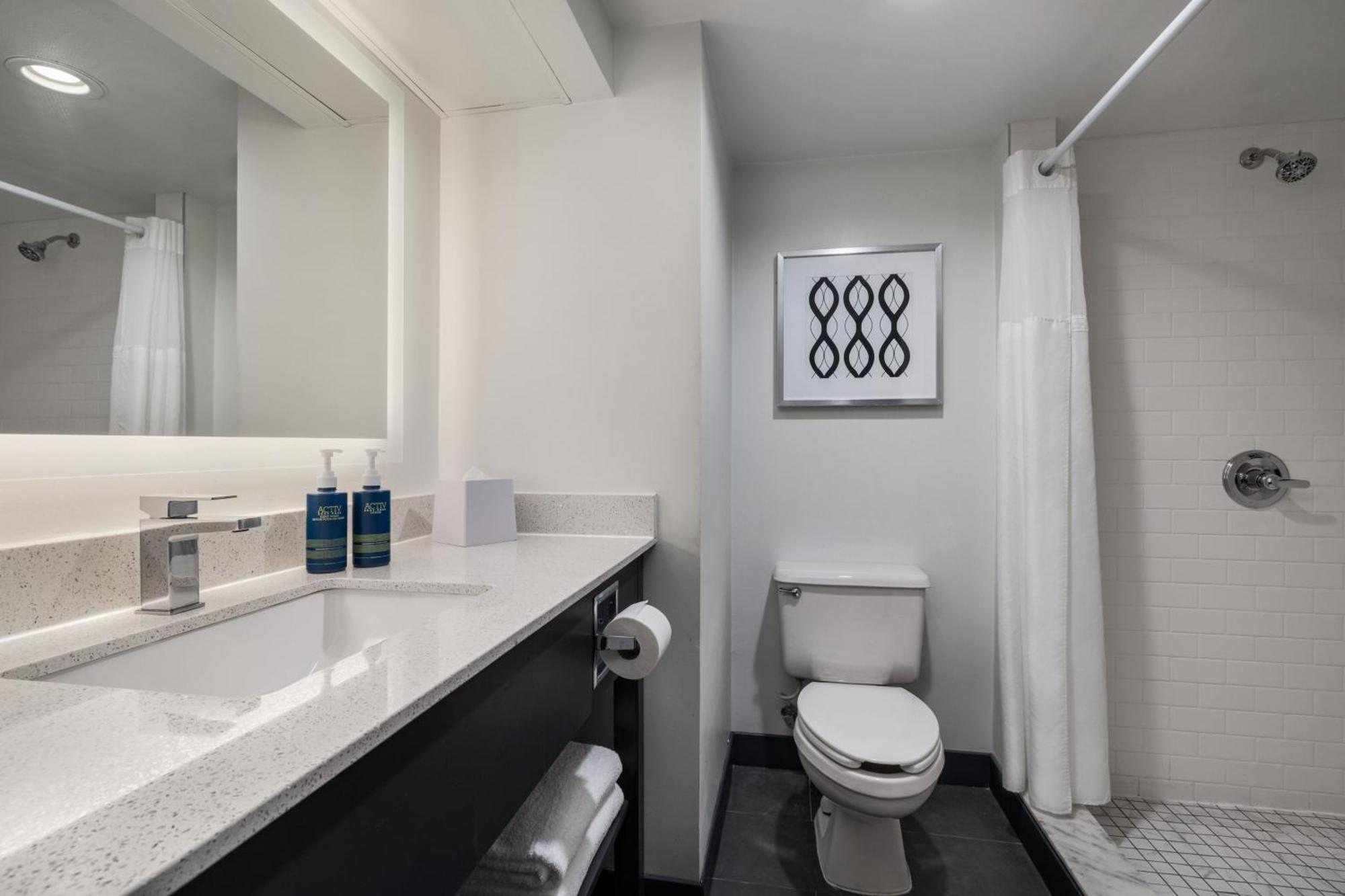Four Points By Sheraton Greensboro Airport Extérieur photo