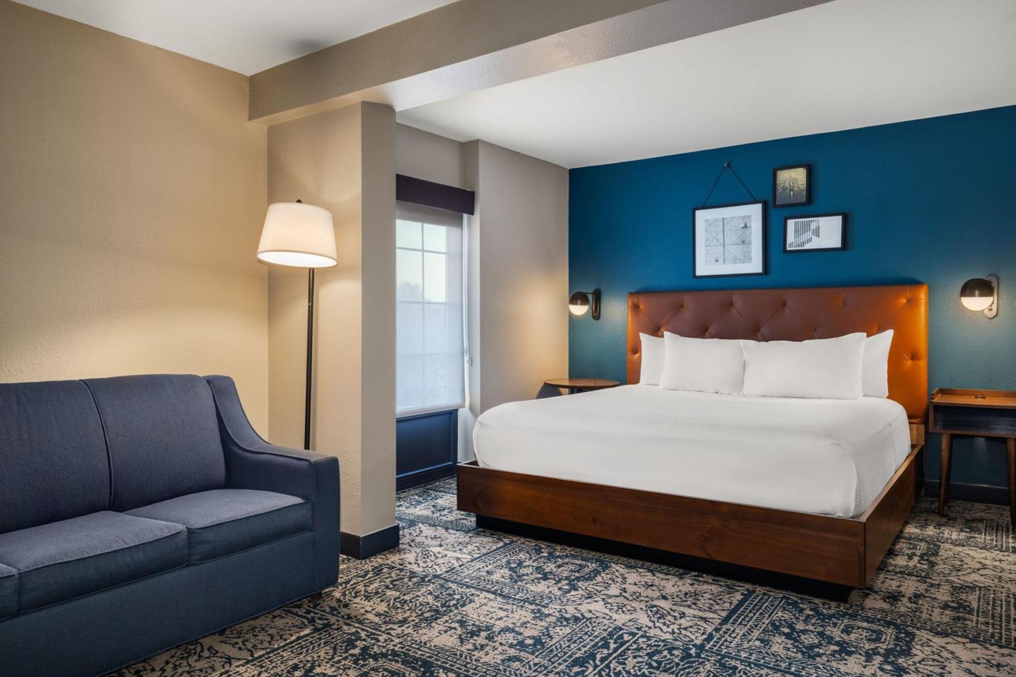 Four Points By Sheraton Greensboro Airport Extérieur photo