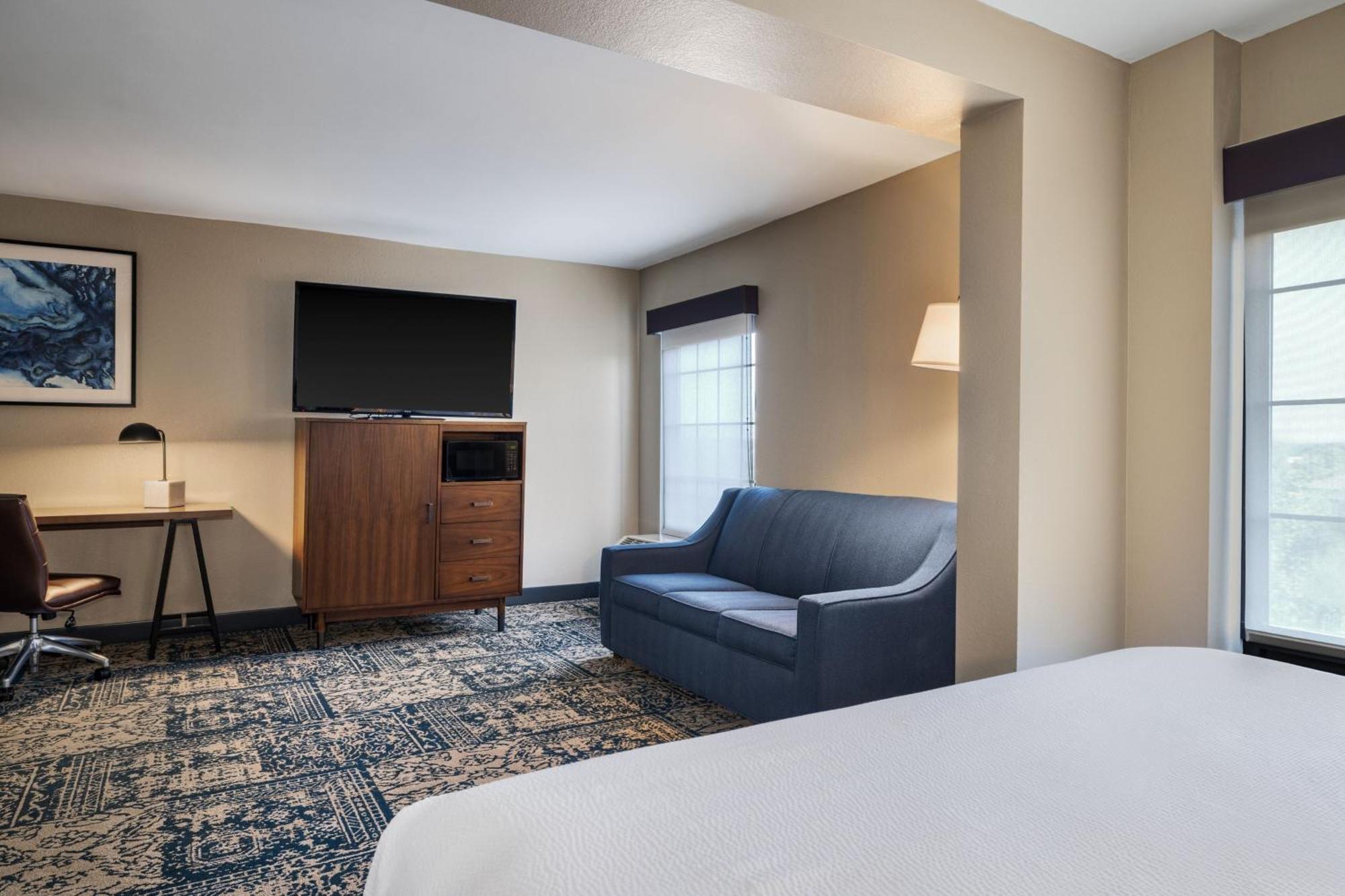Four Points By Sheraton Greensboro Airport Extérieur photo
