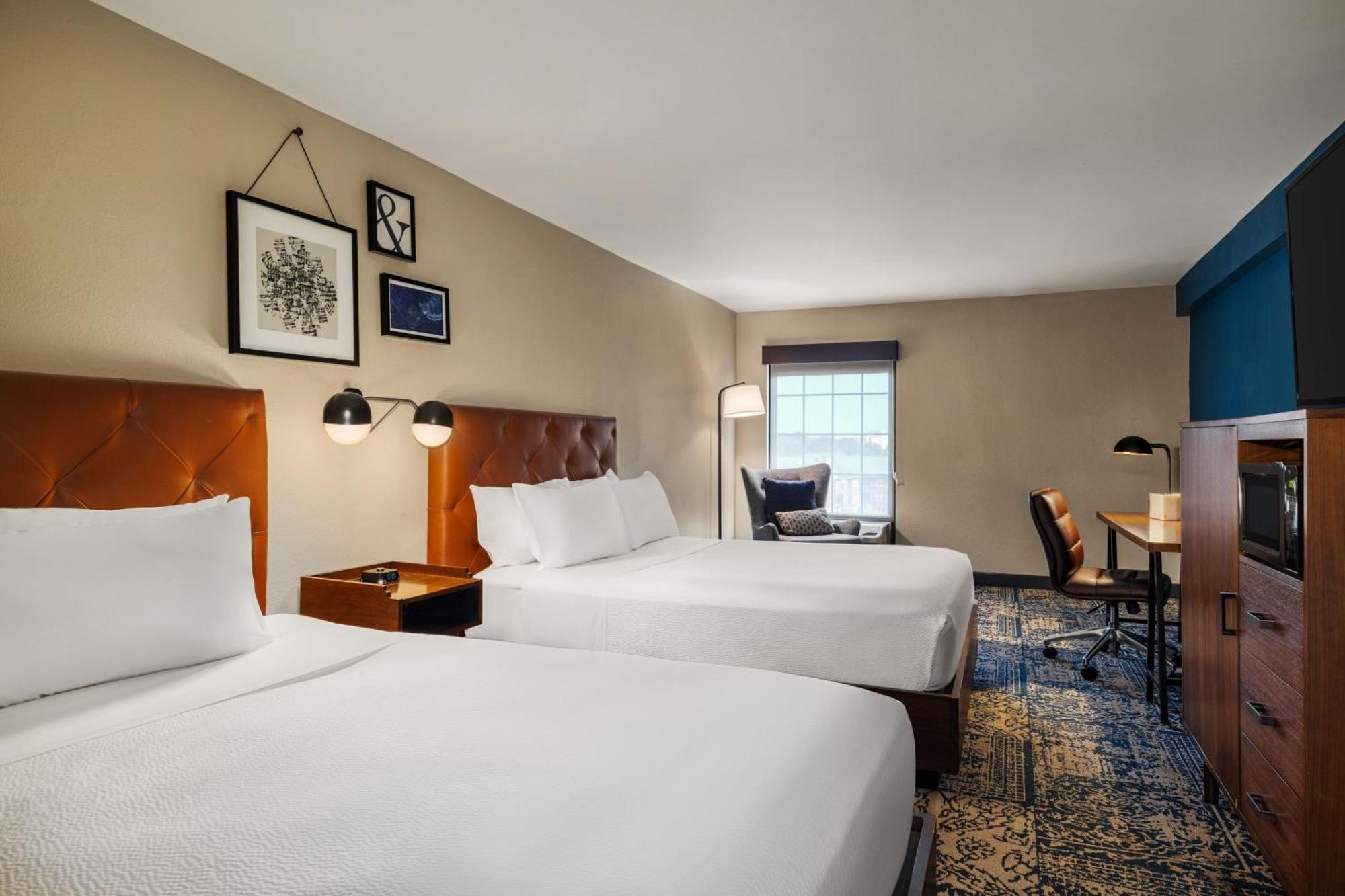 Four Points By Sheraton Greensboro Airport Extérieur photo