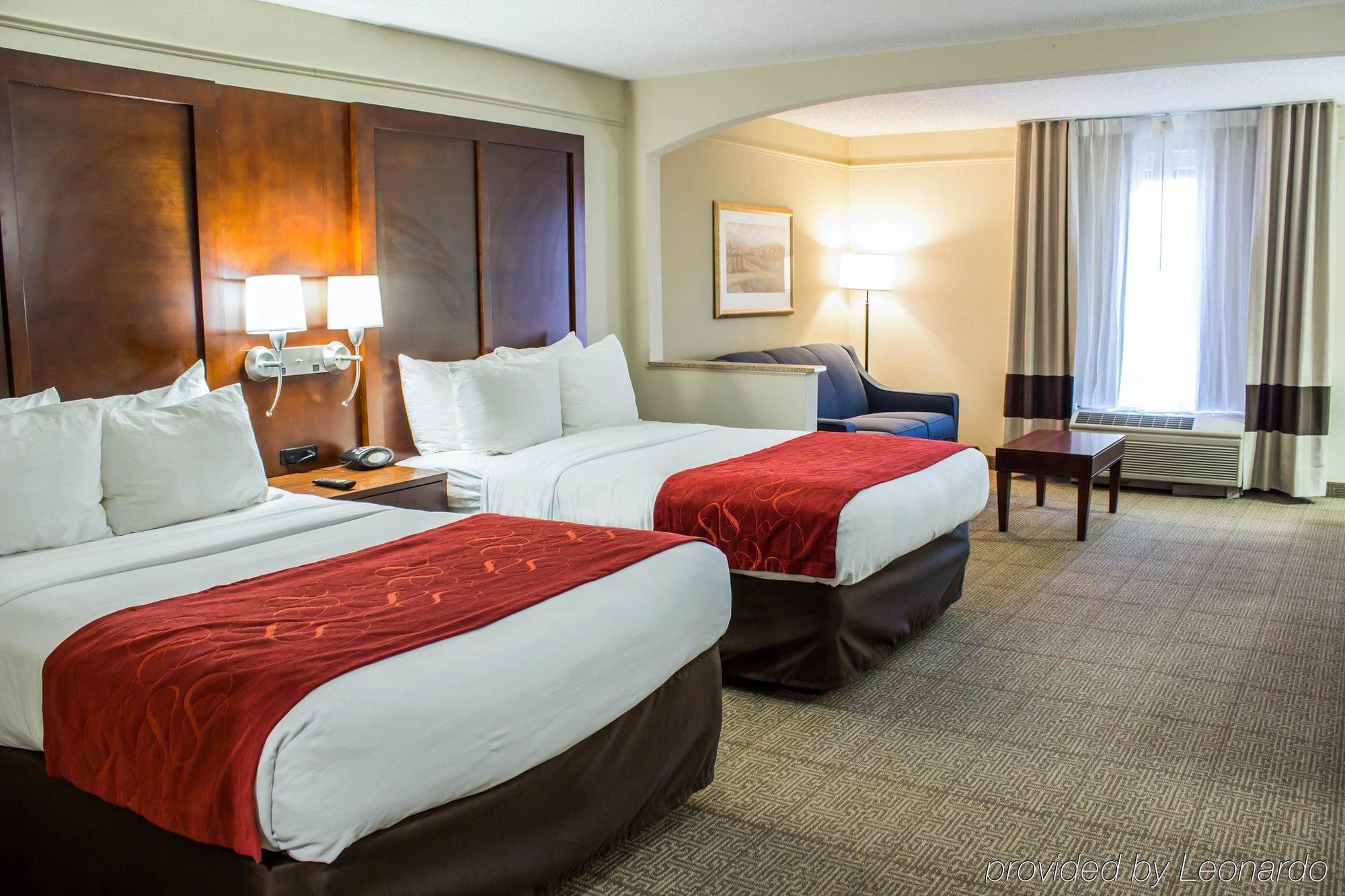 Four Points By Sheraton Greensboro Airport Extérieur photo