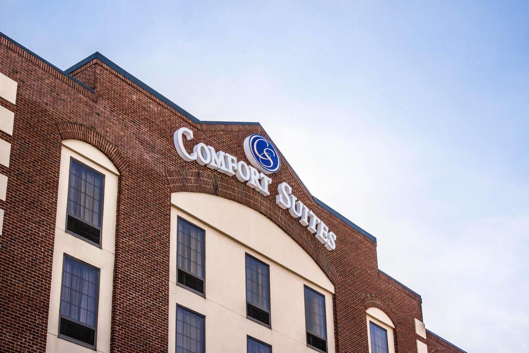 Four Points By Sheraton Greensboro Airport Extérieur photo